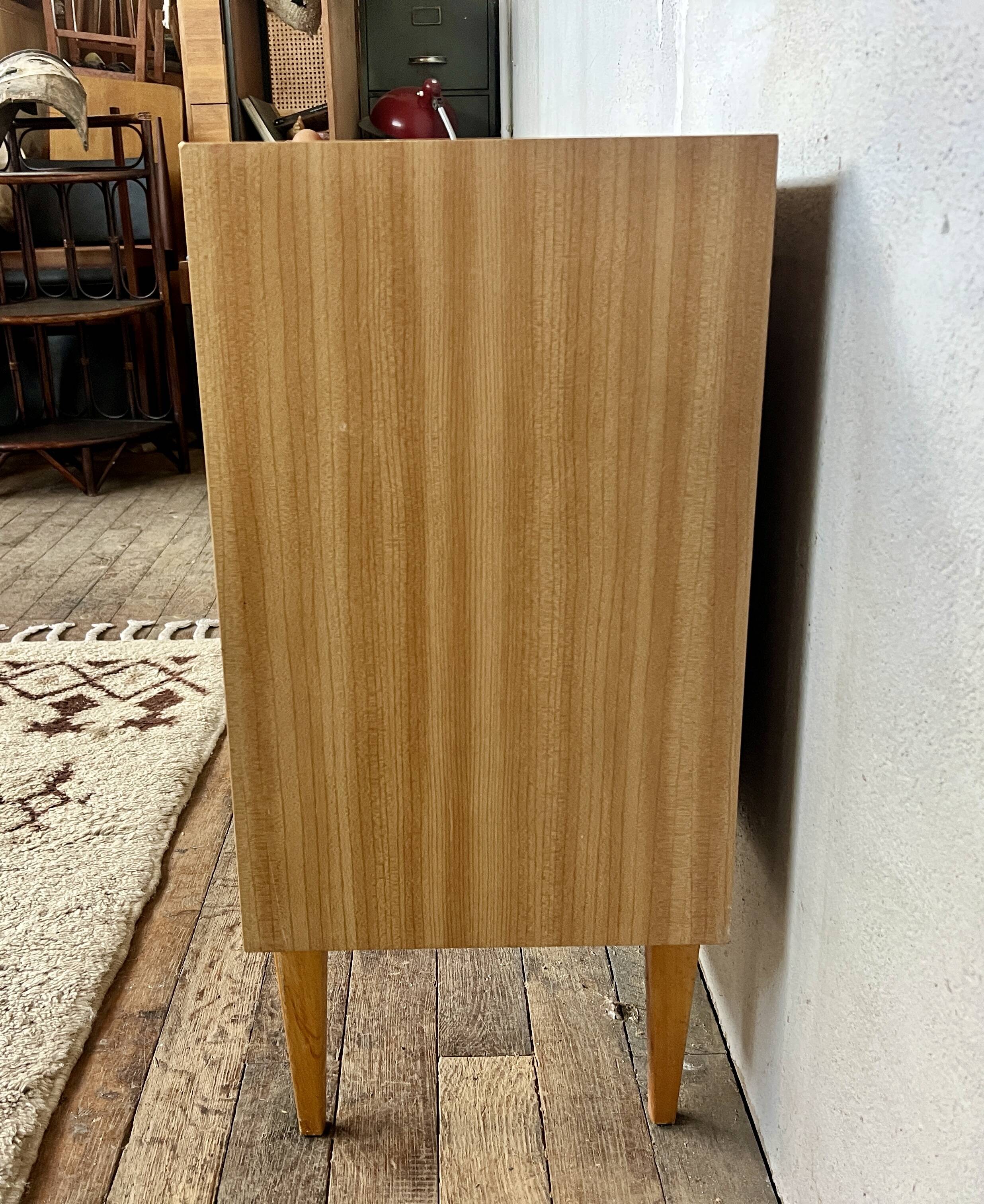 Vintage Formica TV/Hifi Cabinet Sideboard FREE DELIVERY