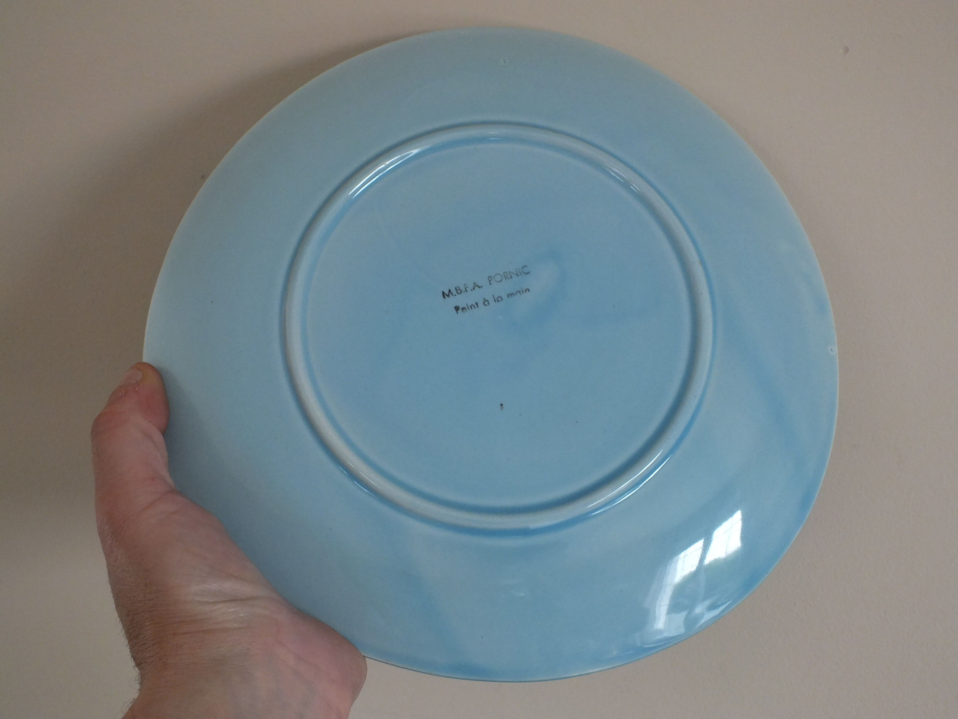 MBFA Pornic complete fish service by Bernard Serraz