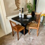 Black metal table ☐ 80 x 80 cm