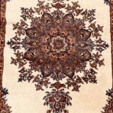 Tapis d’Orient entièrement fait main en pure laine vierge