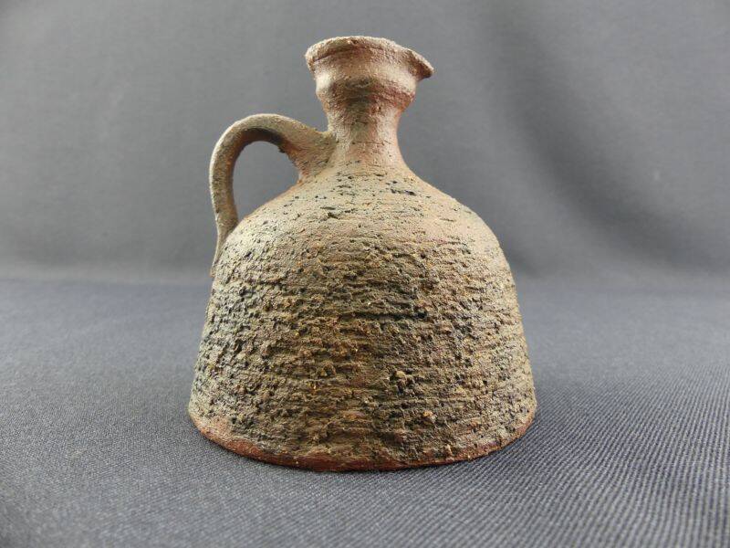 Gerhard Liebenthron, petit pichet ou vase en poterie brutaliste