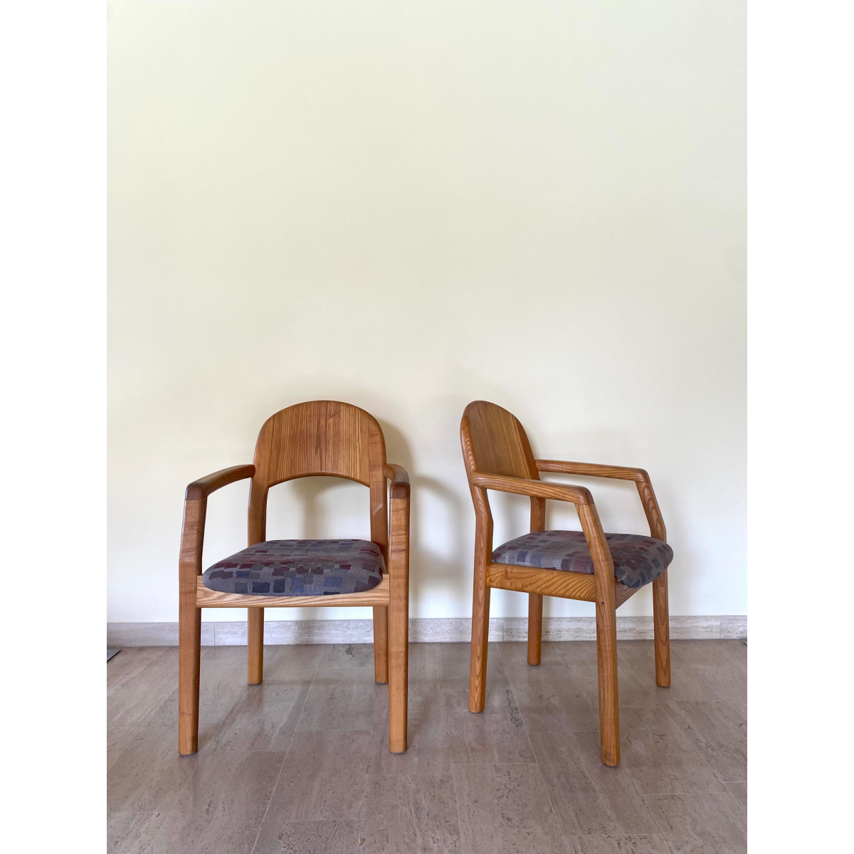 Set of solid wood armchairs and chairs by Dylund, 1970