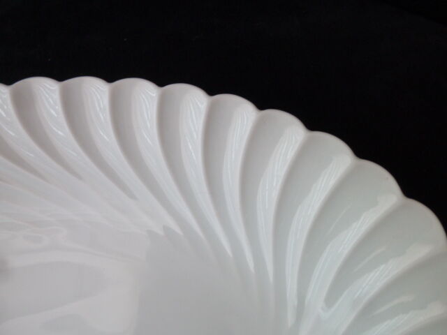 Oval porcelain dish from Limoges Haviland Torso model