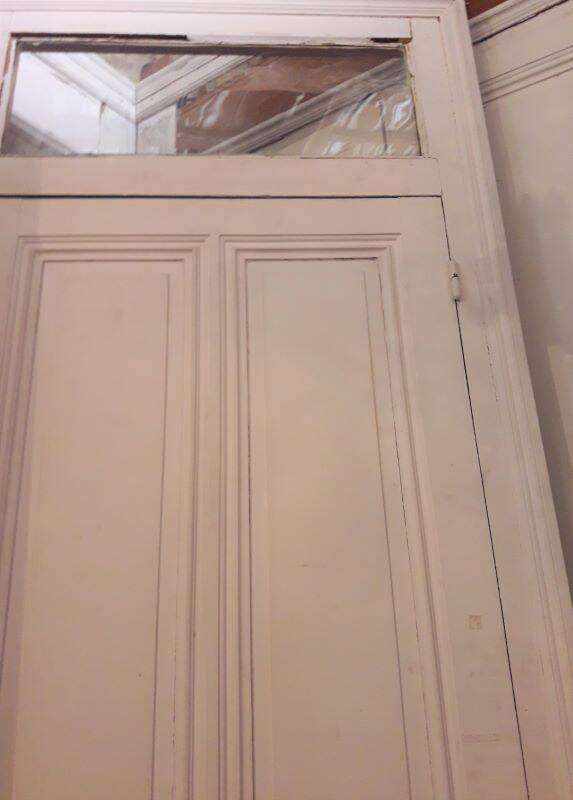 Haussmannian door 83x220 with old glazed transom frame 102x300 chassis