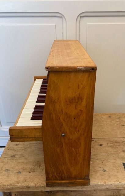 Toy piano Michelsonne Paris 25 keys