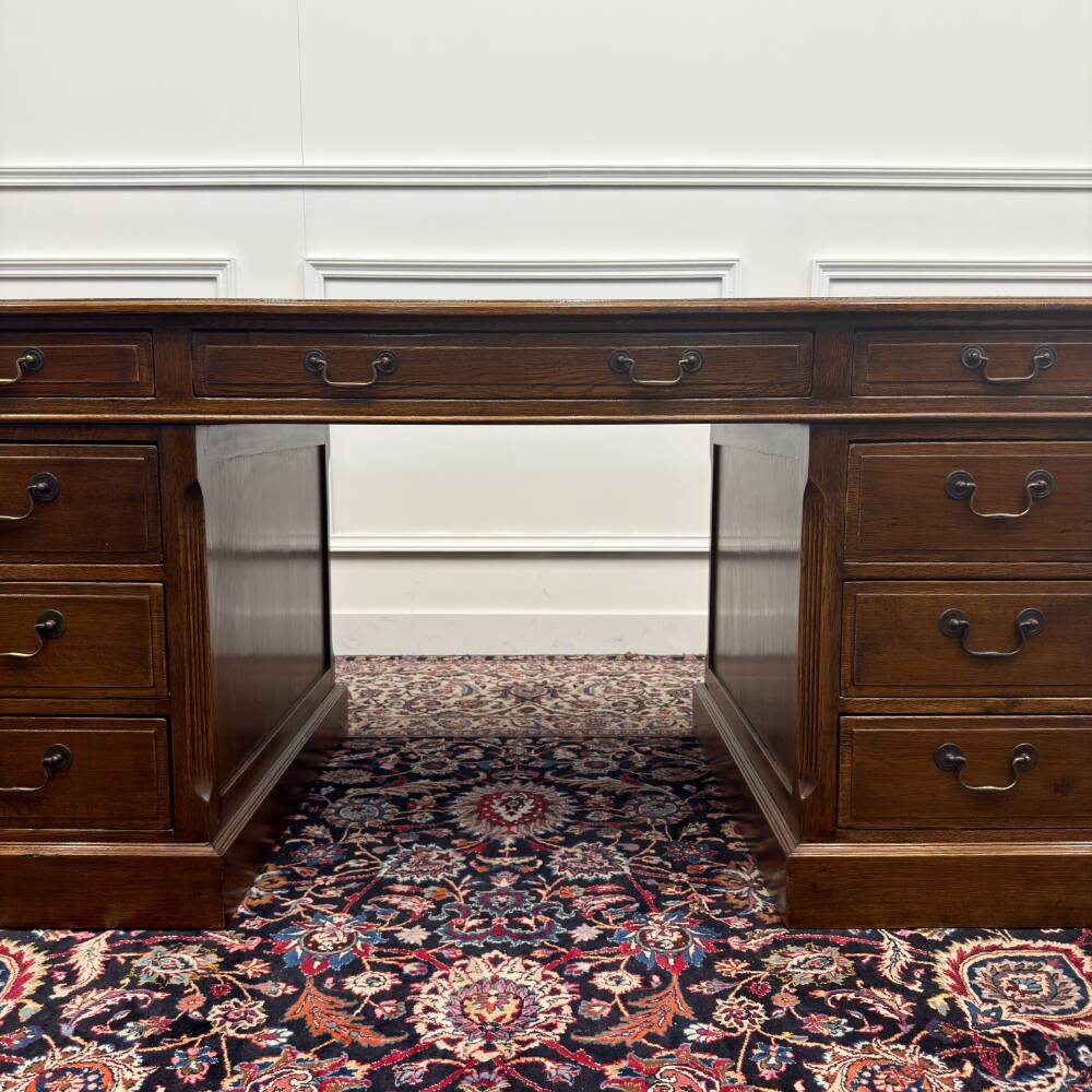 English Classic Eichholtz Desk