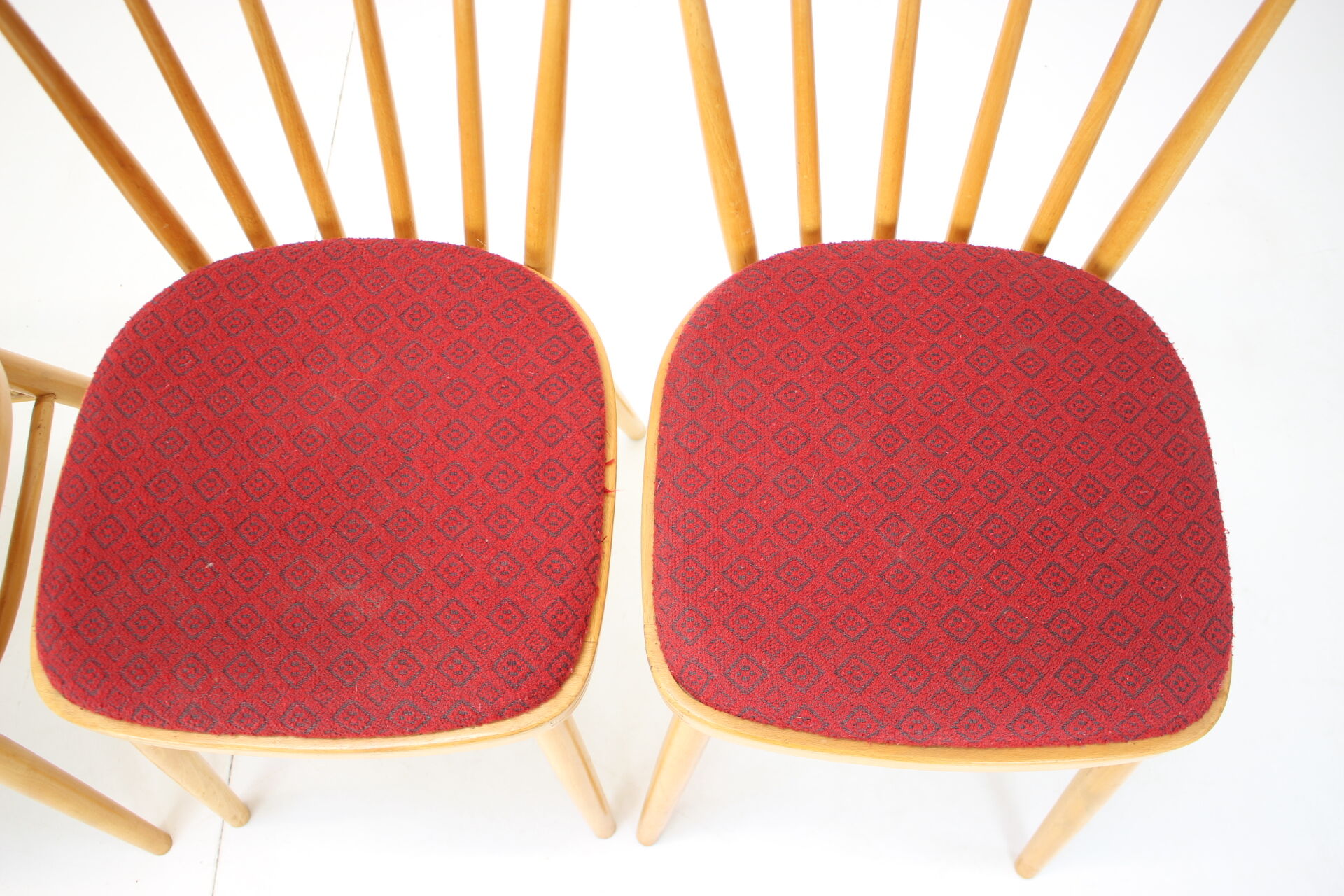 Set of four dining chairs/Tatra Pravenec, 1970's.