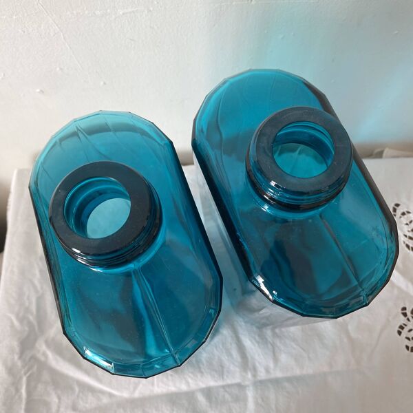 Bouteilles en verre turquoise 36 cm , verrerie de Fougère