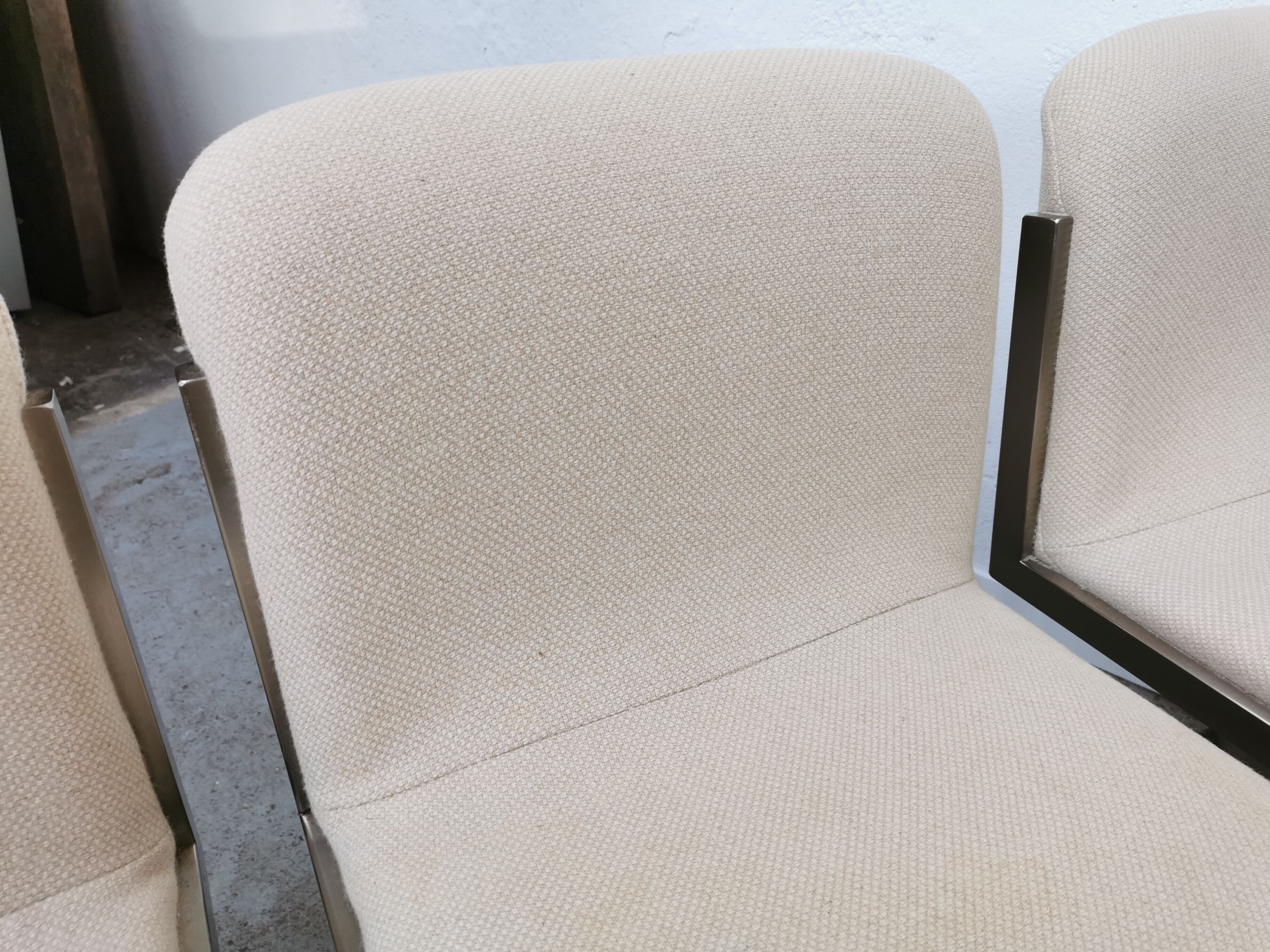 Set of 6 vintage chairs design 1970