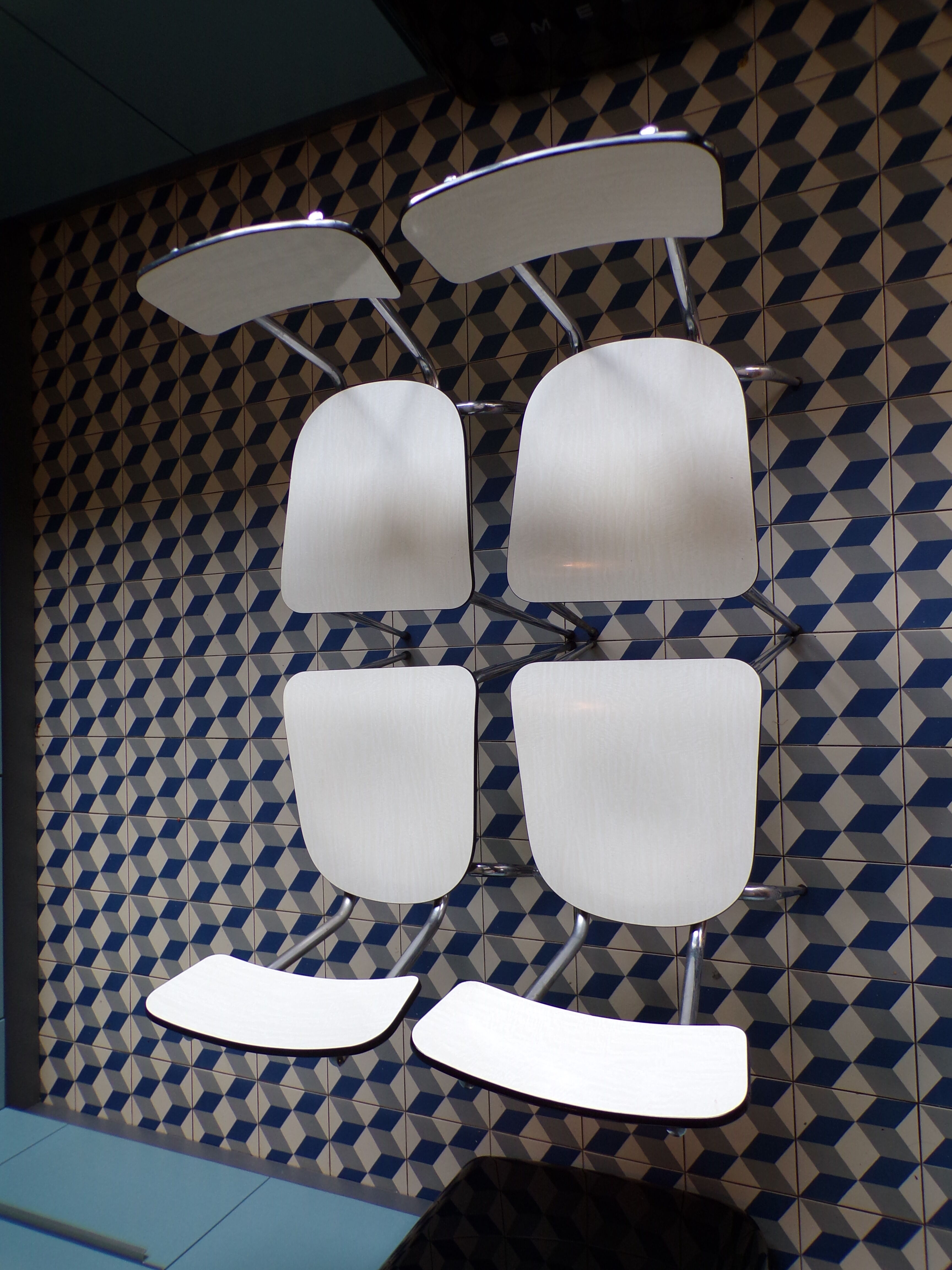 Suite 4 chairs formica white