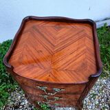 Paire de tables de chevets en marqueterie ancien style louis xv
