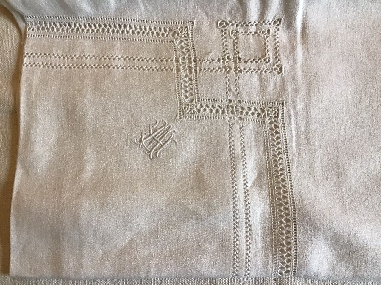 Square linen tablecloth