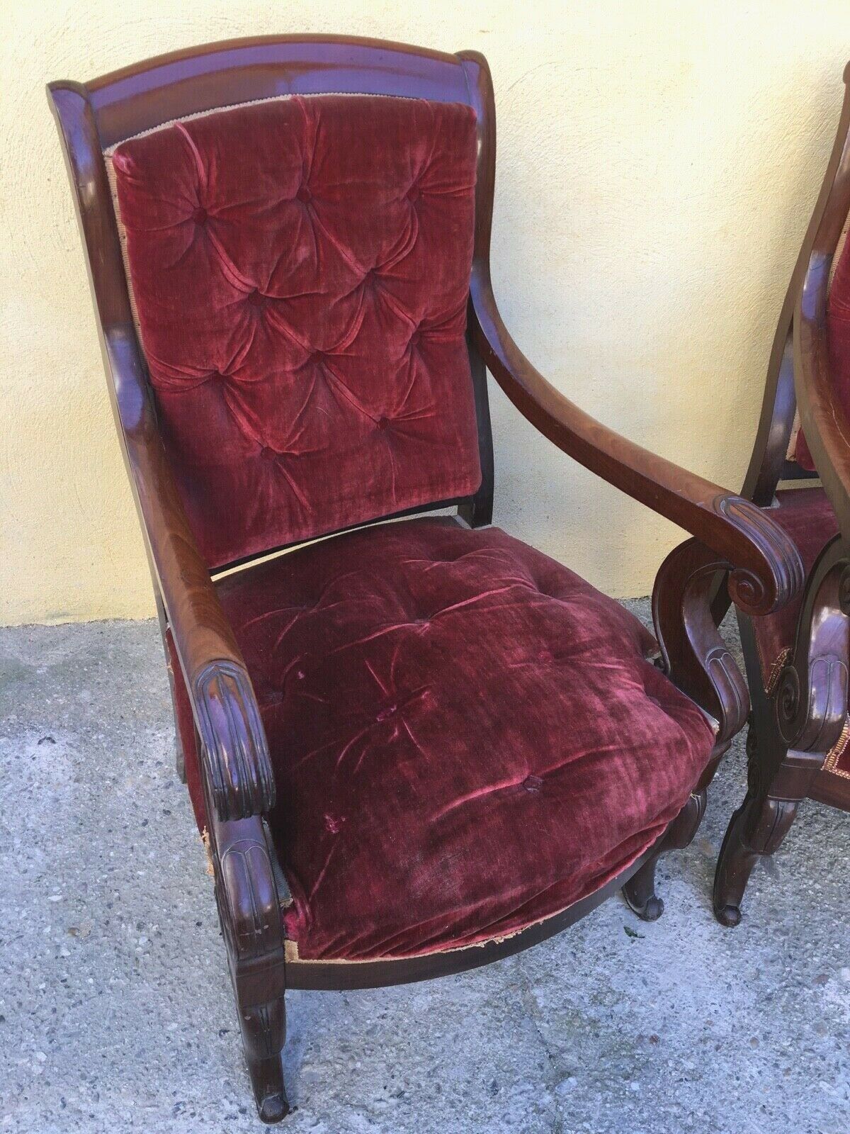 Pair of 19th-century mahogany armchairs - purple fabric