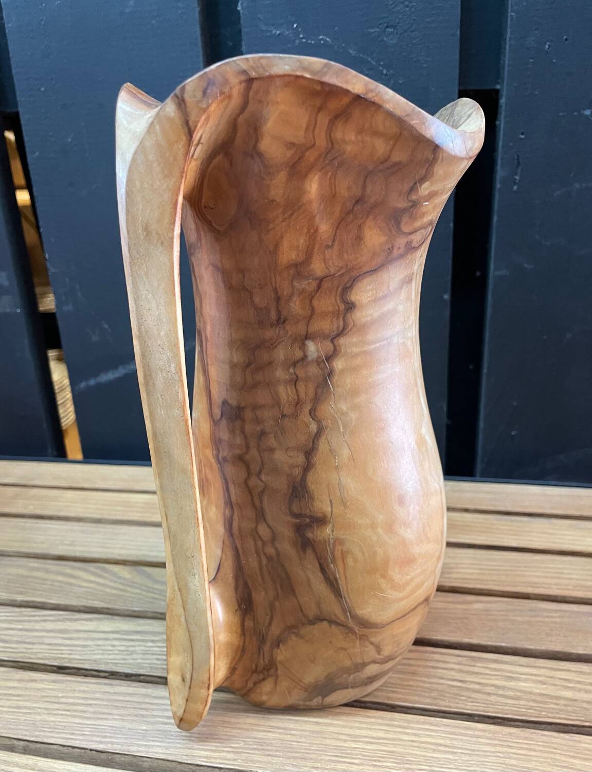 Pichet en bois d’Olivier