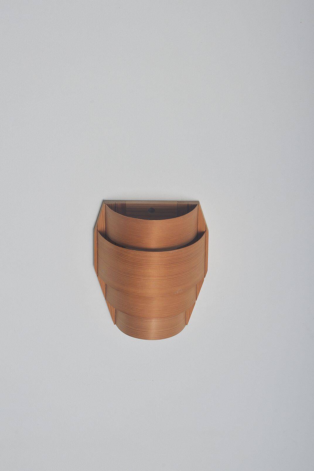 Scandinavian wooden wall lamp in pine veneer, 1960s