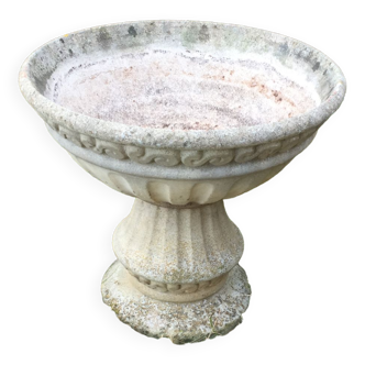 Medici vase in reconstituted stone