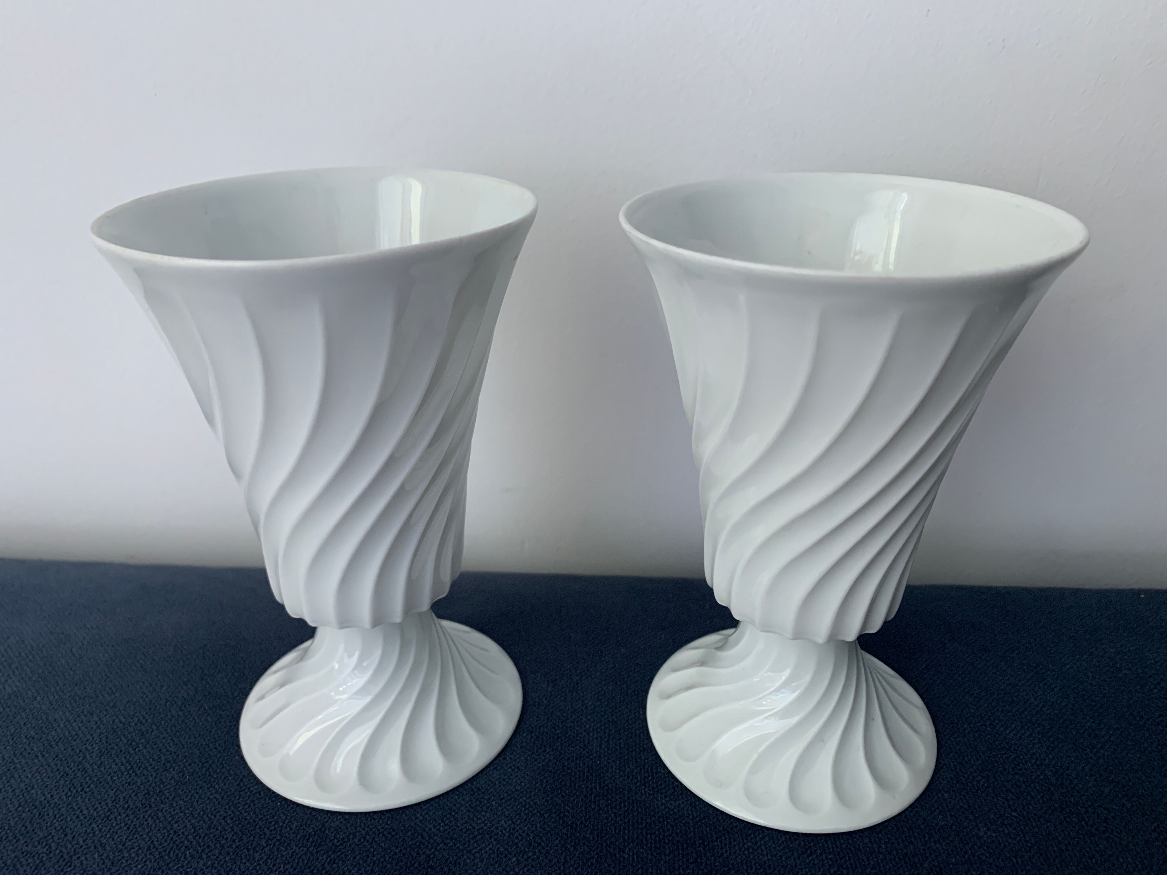 Pair of Haviland mazagrans in Limoges porcelain