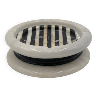 Black and white marble inlays ashtray, Casigliani Italy, 1970s