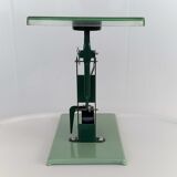 Vintage posso balance letter weighs