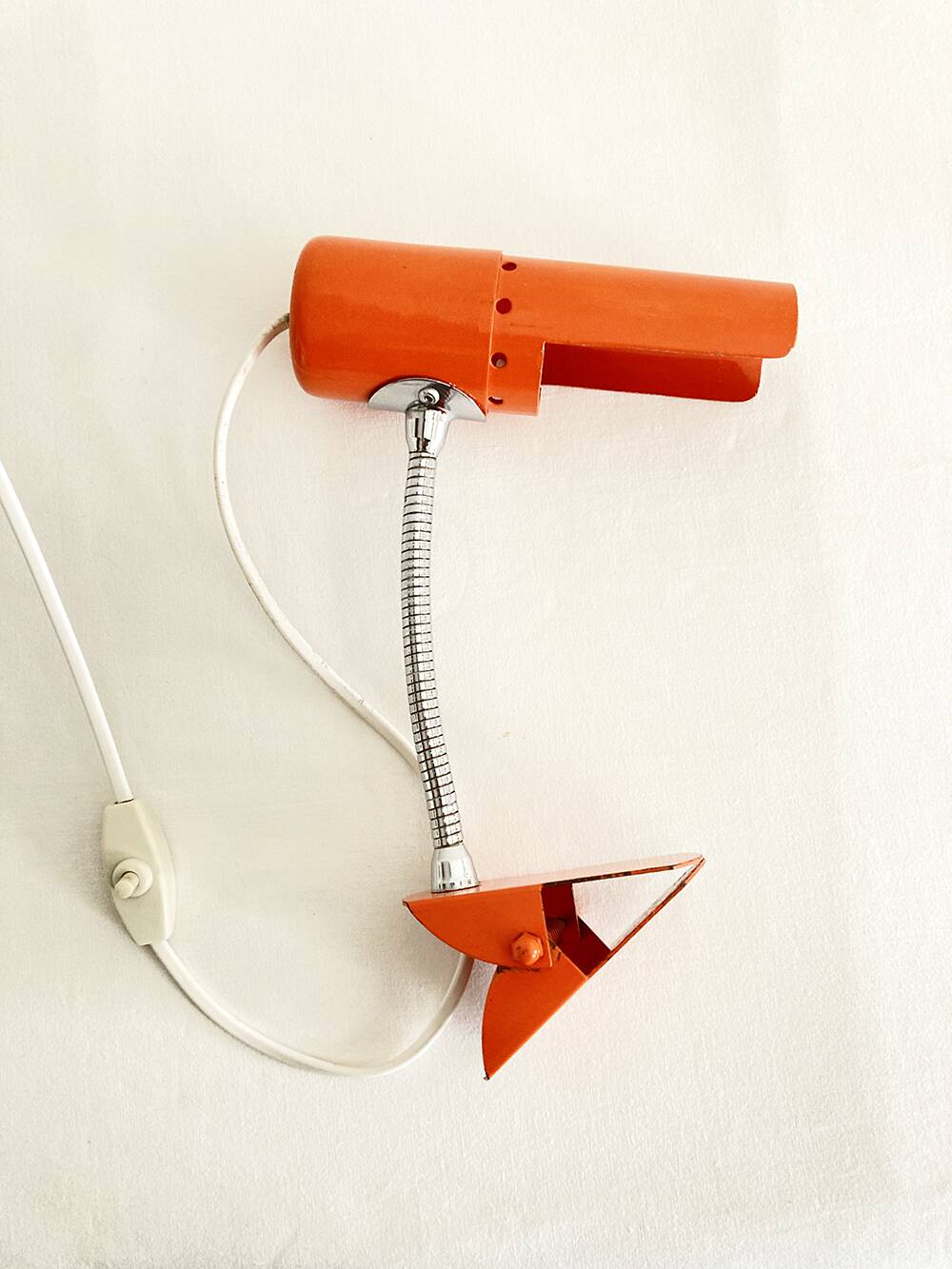 Delmas orange flexible clamp lamp, 1970s