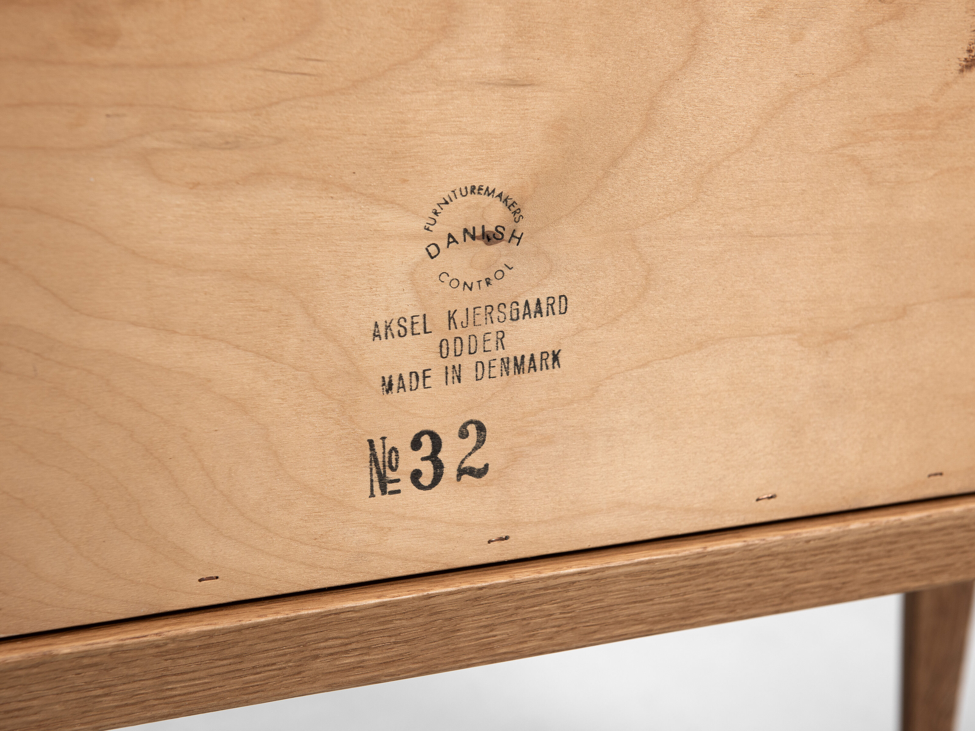 Bench in oak by Aksel Kjersgaard 1960s