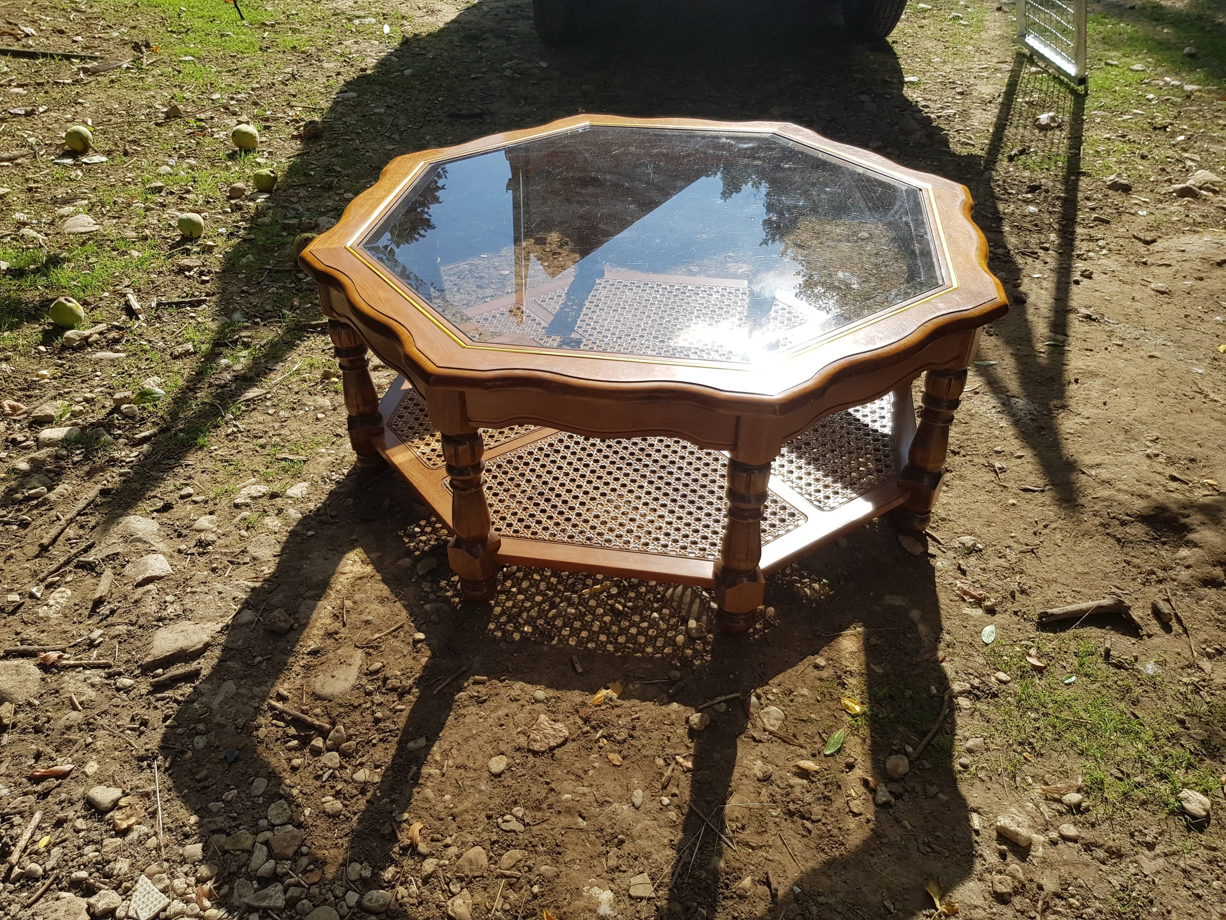 Table basse en bois et en verre vintage