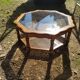 Table basse en bois et en verre vintage