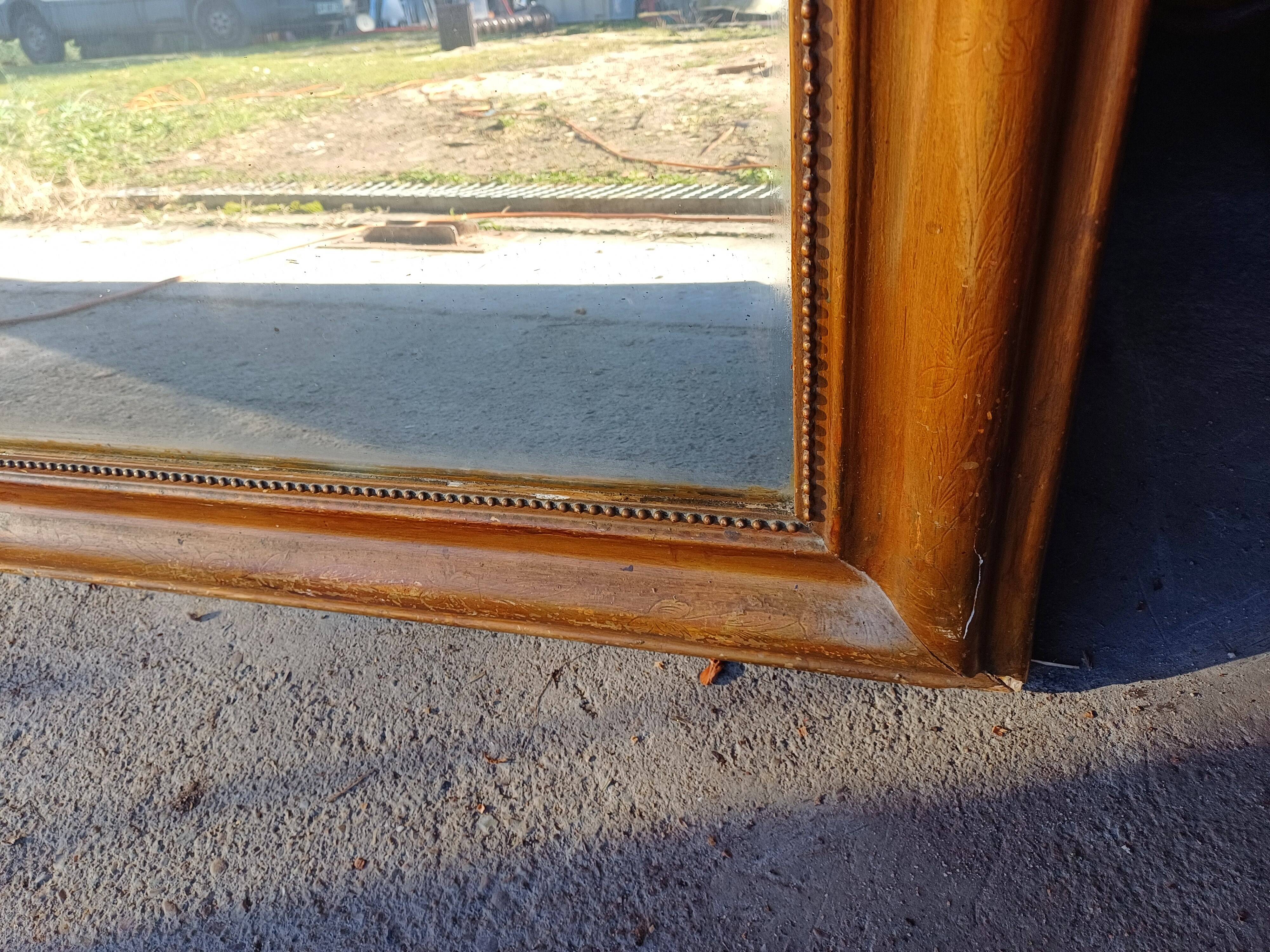 Napoleon III mirror in wood and gilded stucco