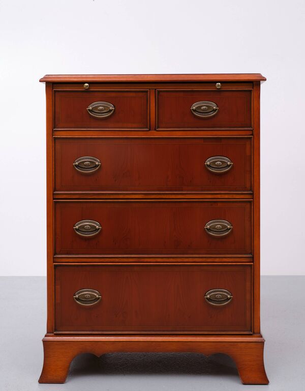 Heldense Meubles anglais en cerisier années 1970