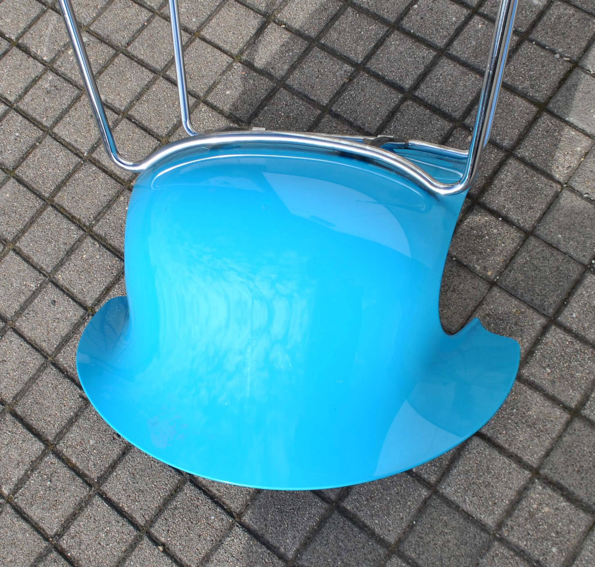 LOOP armchair - Scandinavian DESIGN chair by Claus Breinholt (Danish) Infiniti - blue polypropylene