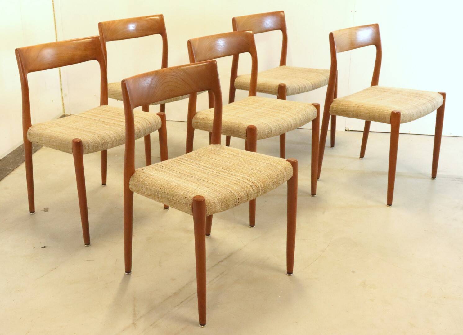 Suite de 6 chaises Niels O Möller modèle 77' Dukkerup