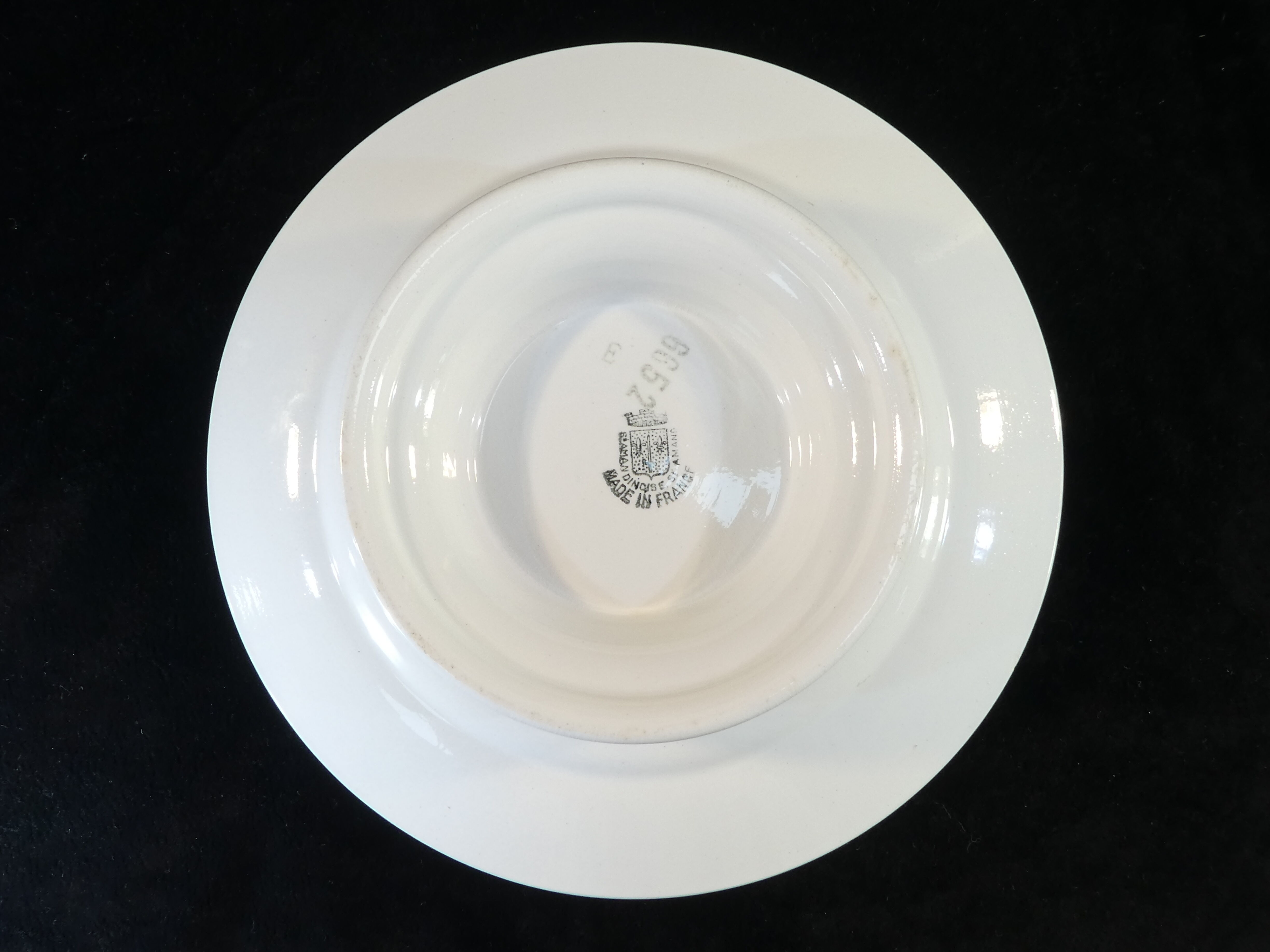 Compotier en faience de St AMAND décor blue flower