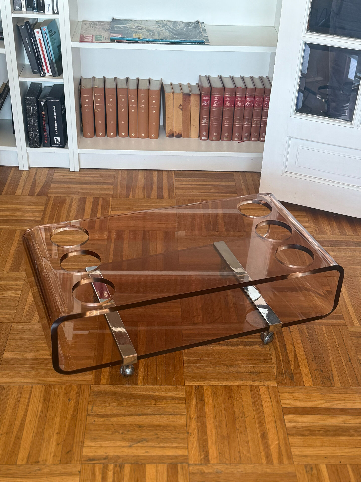 Coffee table / bar in Plexiglas by Michel Dumas