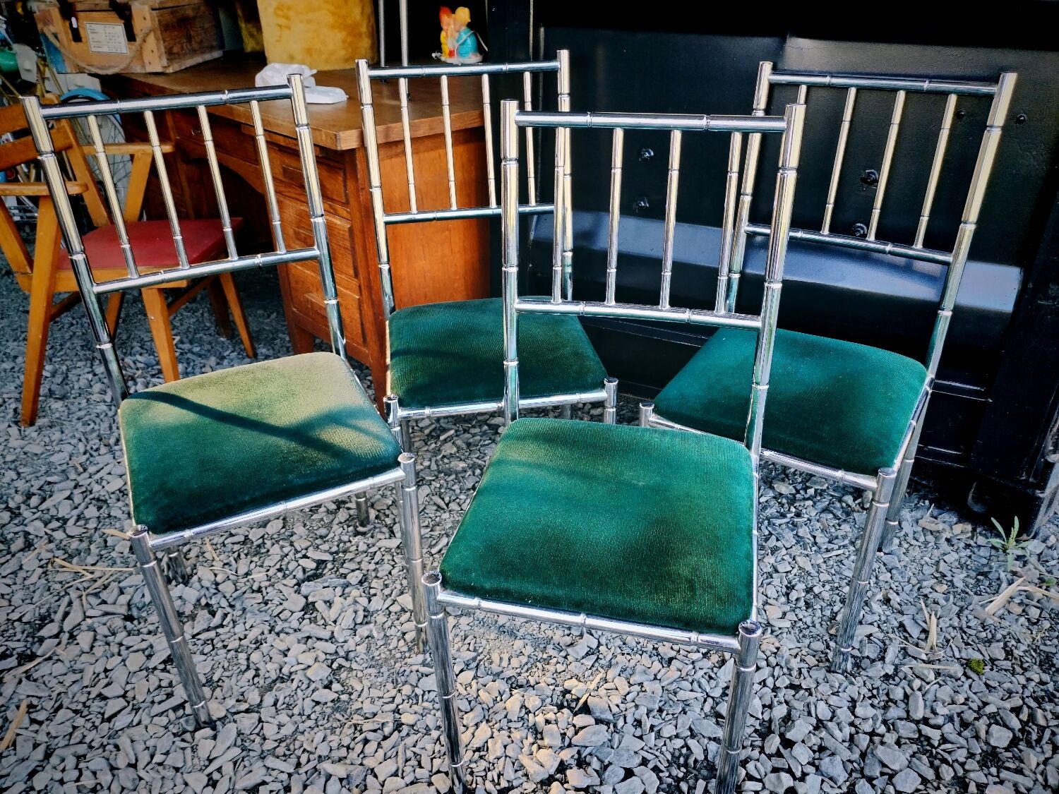 Chaises chromées bambou et velours