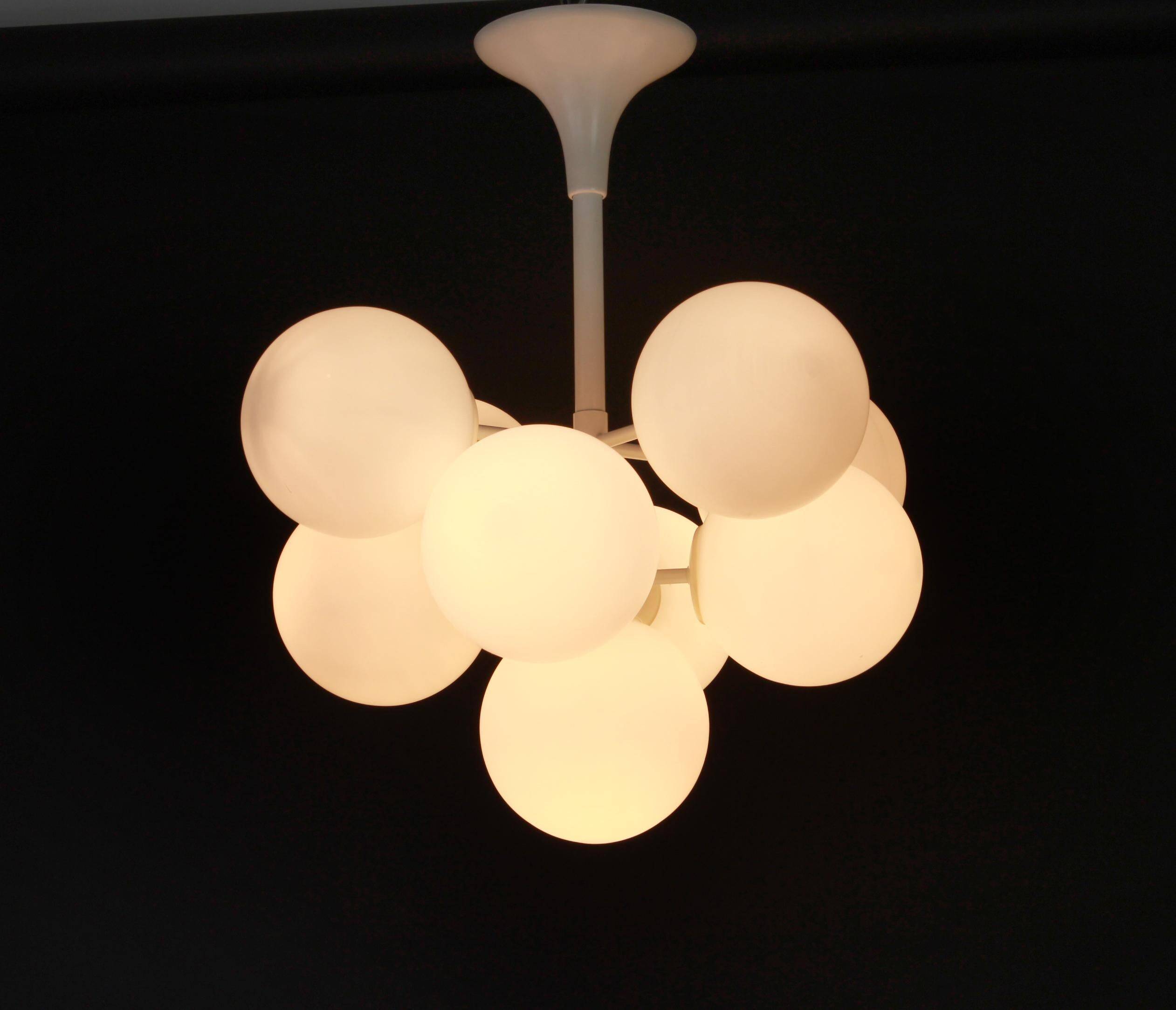 Atomic white lustre by E.R. Nelel for Temde, Switzerland, 1960s.