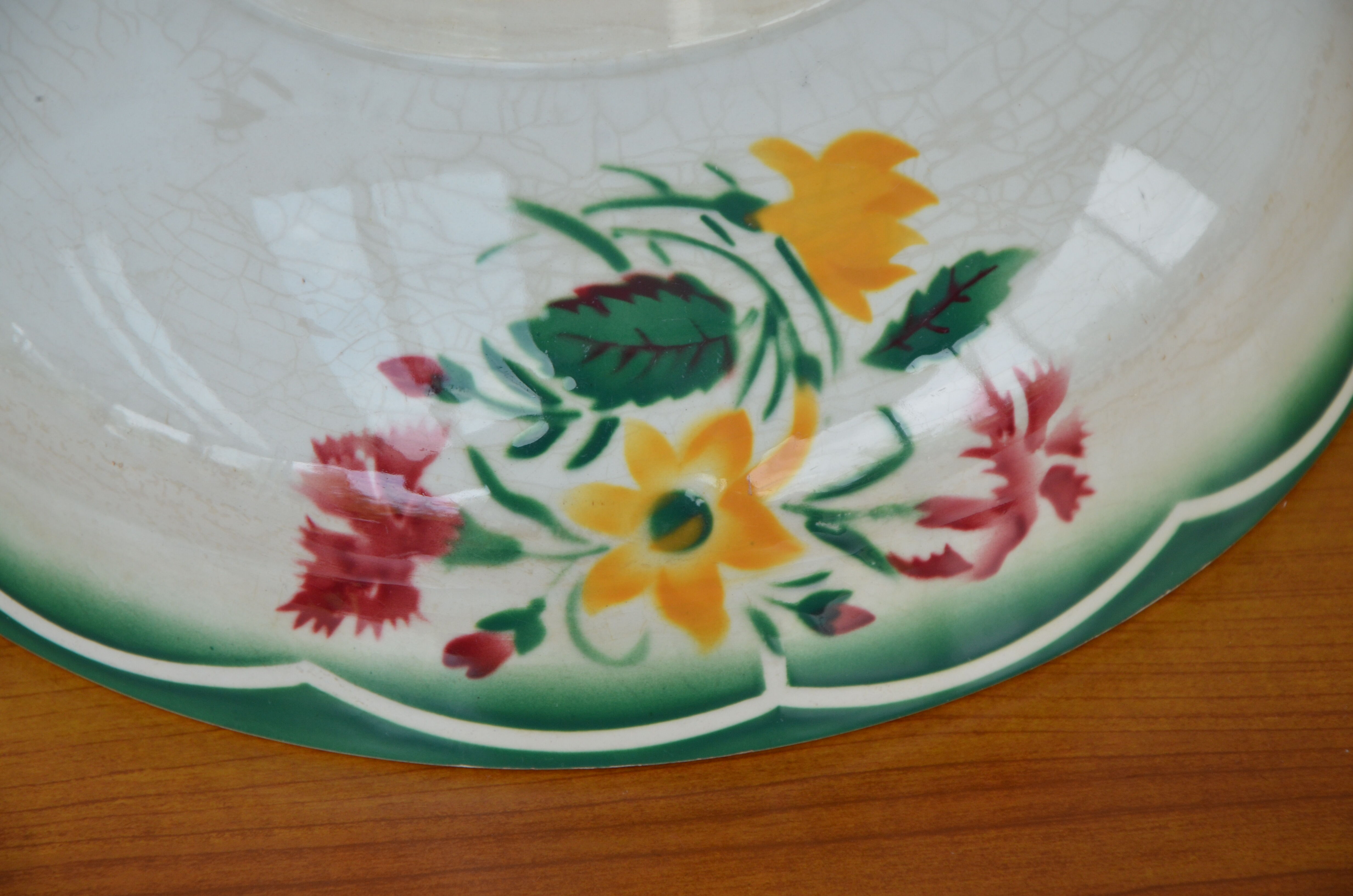 Salad bowl Digoin and Sarreguemine, Esper collection