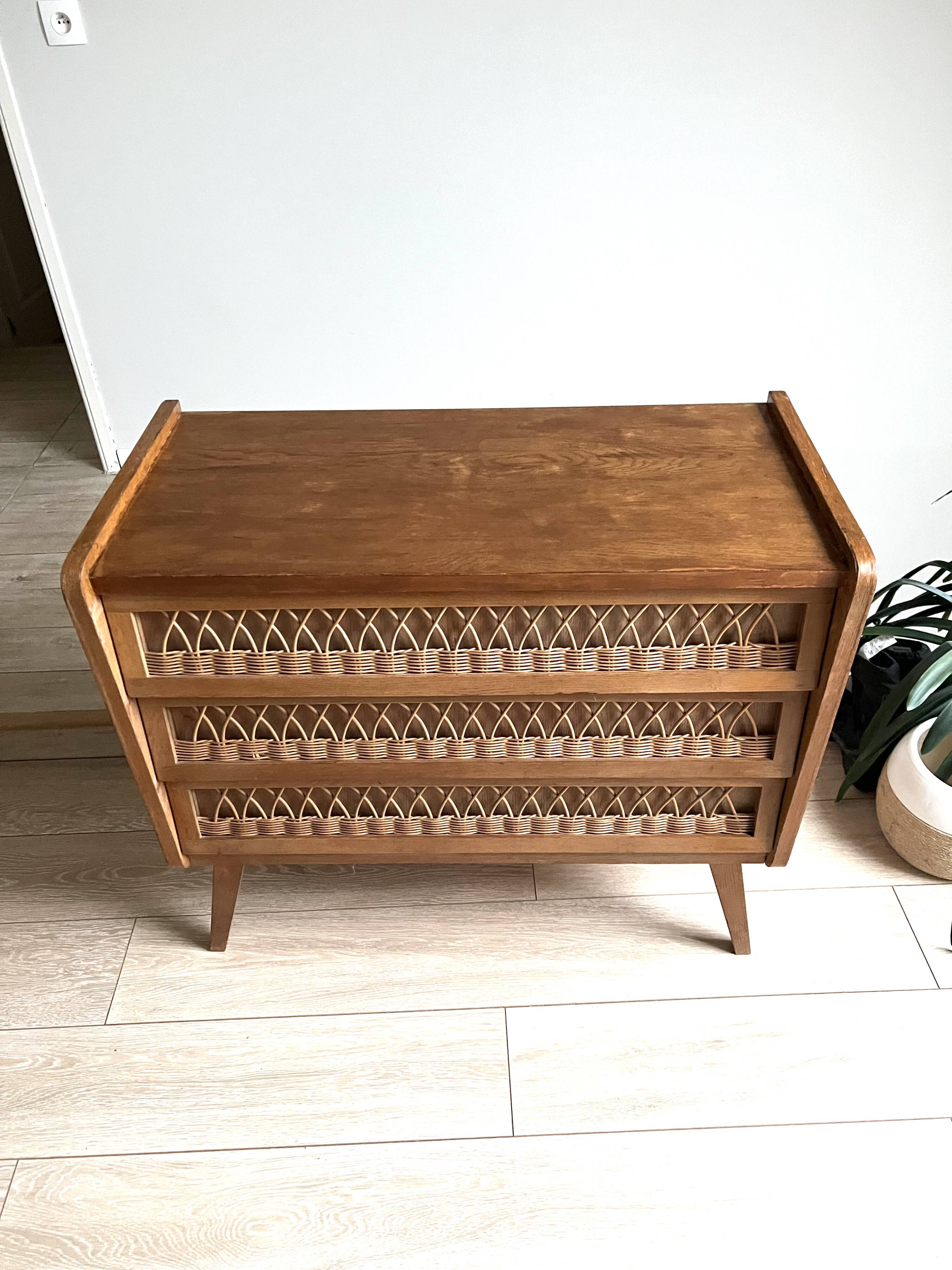 Commode bois et rotin