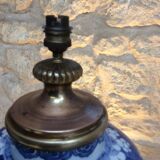 Porcelain and copper lamp