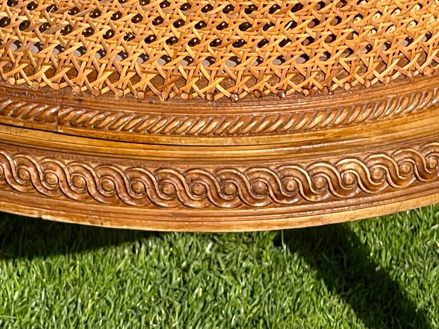 Banquette en Cannage Style Louis XVI