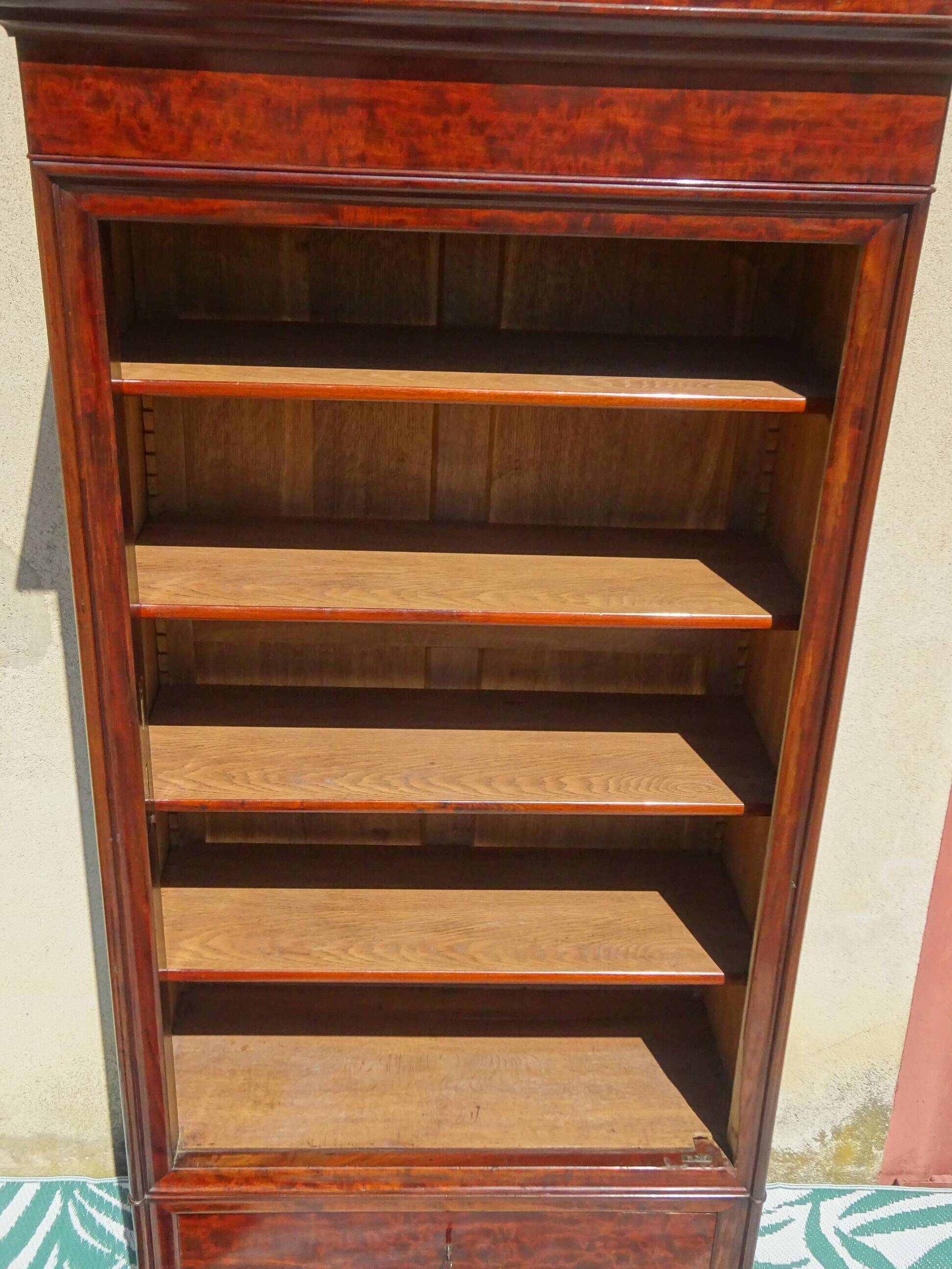 Bibliothèque époque Louis Philippe en acajou