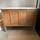 Commode arbalète