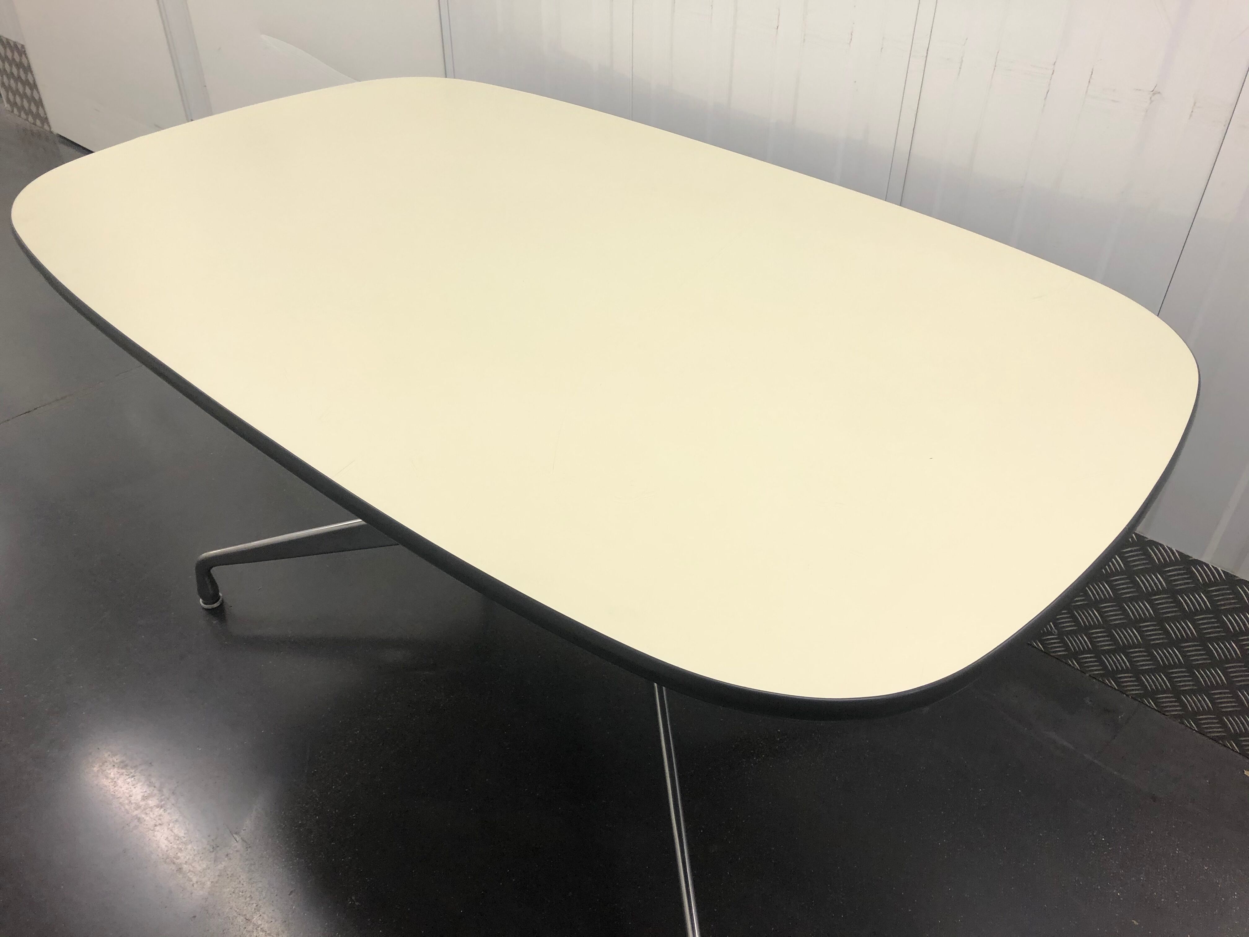 Conference table by Eames edition Herman Miller Aluminium Group 1964
