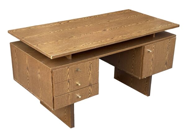 Design de bureau vintage années 70 rétro