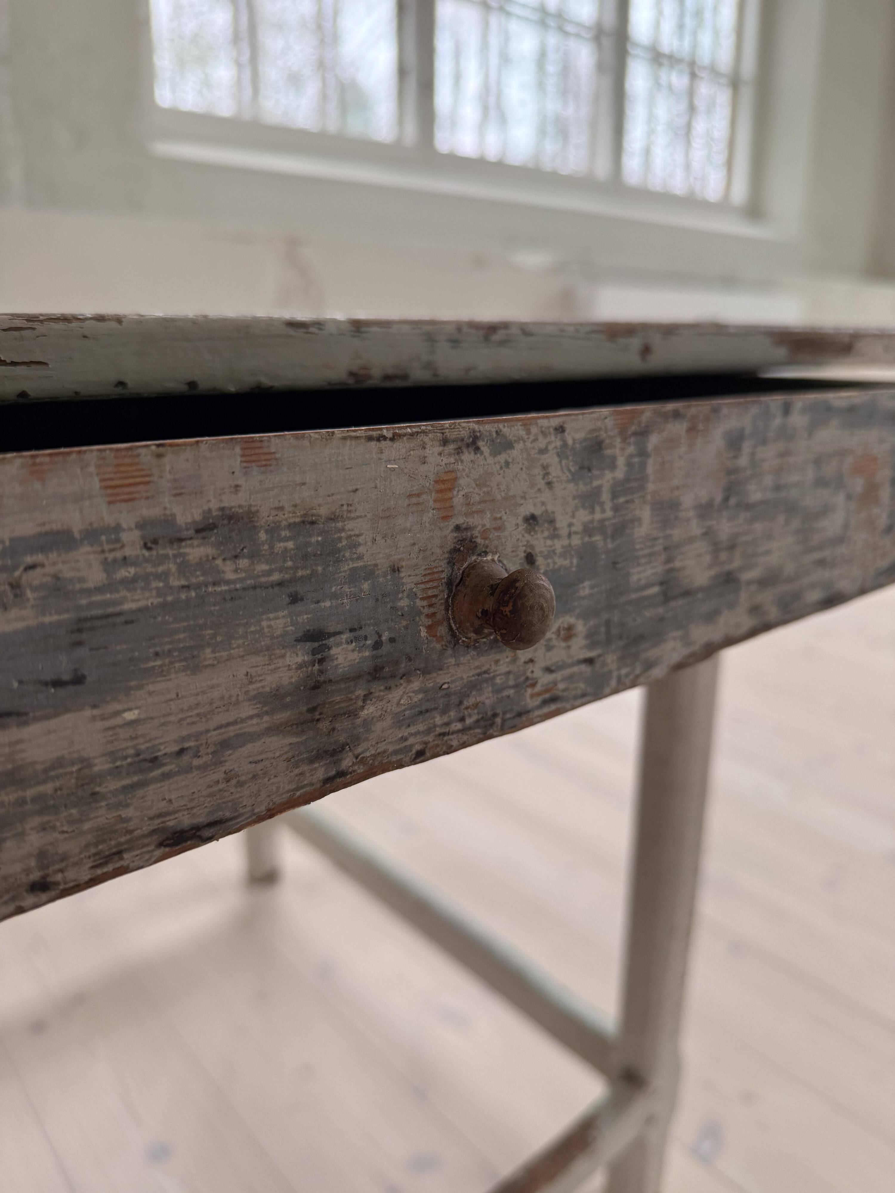 19th-century primitive Swedish side table in folk art.