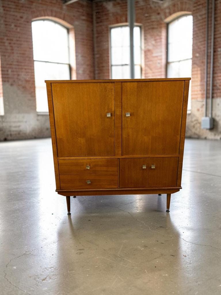Vintage wooden bar buffet / wall unit / cupboard