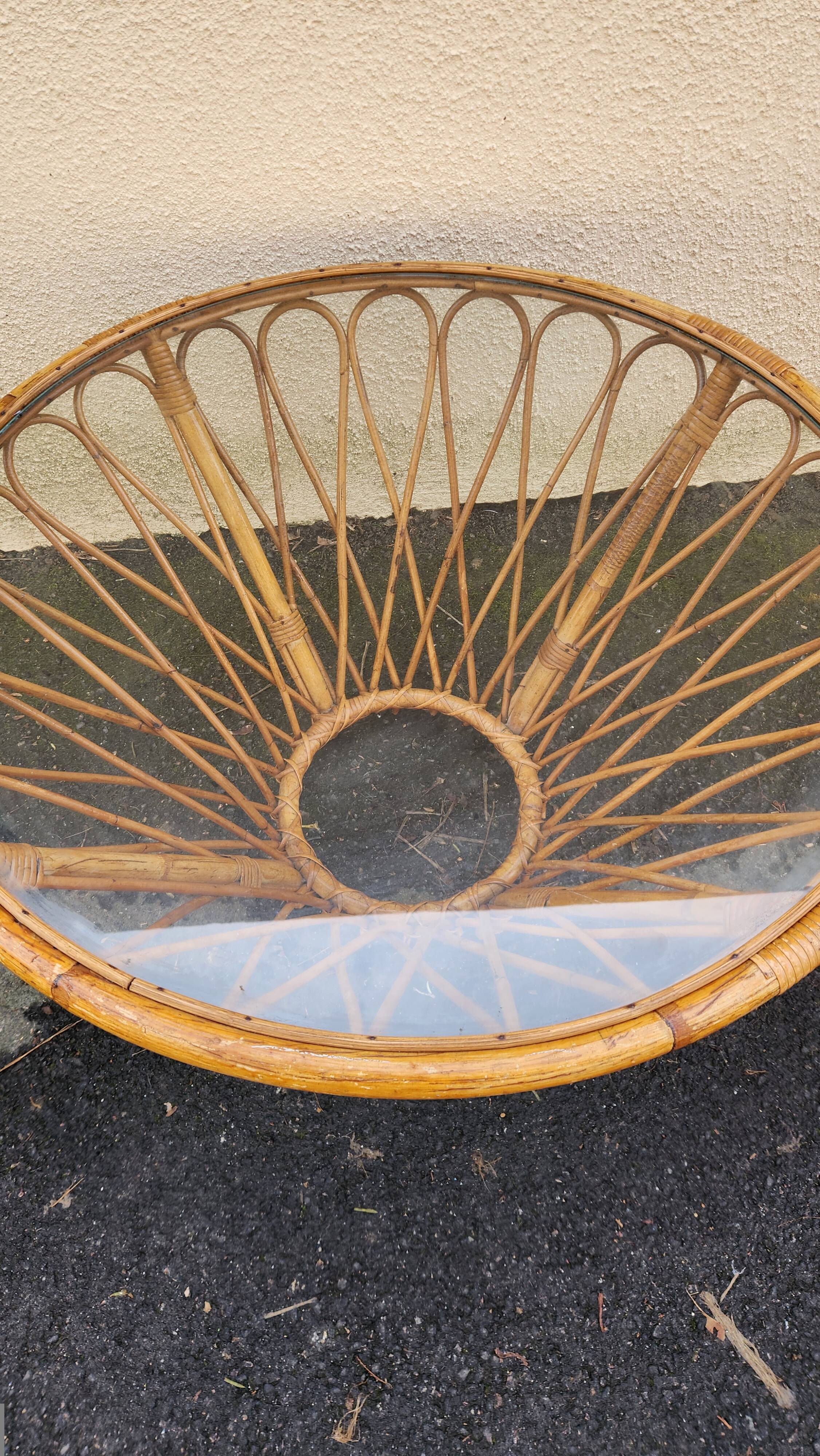 Magnificent vintage rattan and wicker coffee table from the 1960s-1970s.
