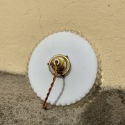 Vintage suspension in opaline glass shape pleated handkerchief Diameter 24 cm brass claw