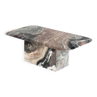 Vintage veined marble coffee table. Fully restored. Italy, 1910s.