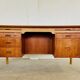 Vintage Danish desk in teak and oak by Børge Mogensen for Søborg Møbelfabrik, 1960s.