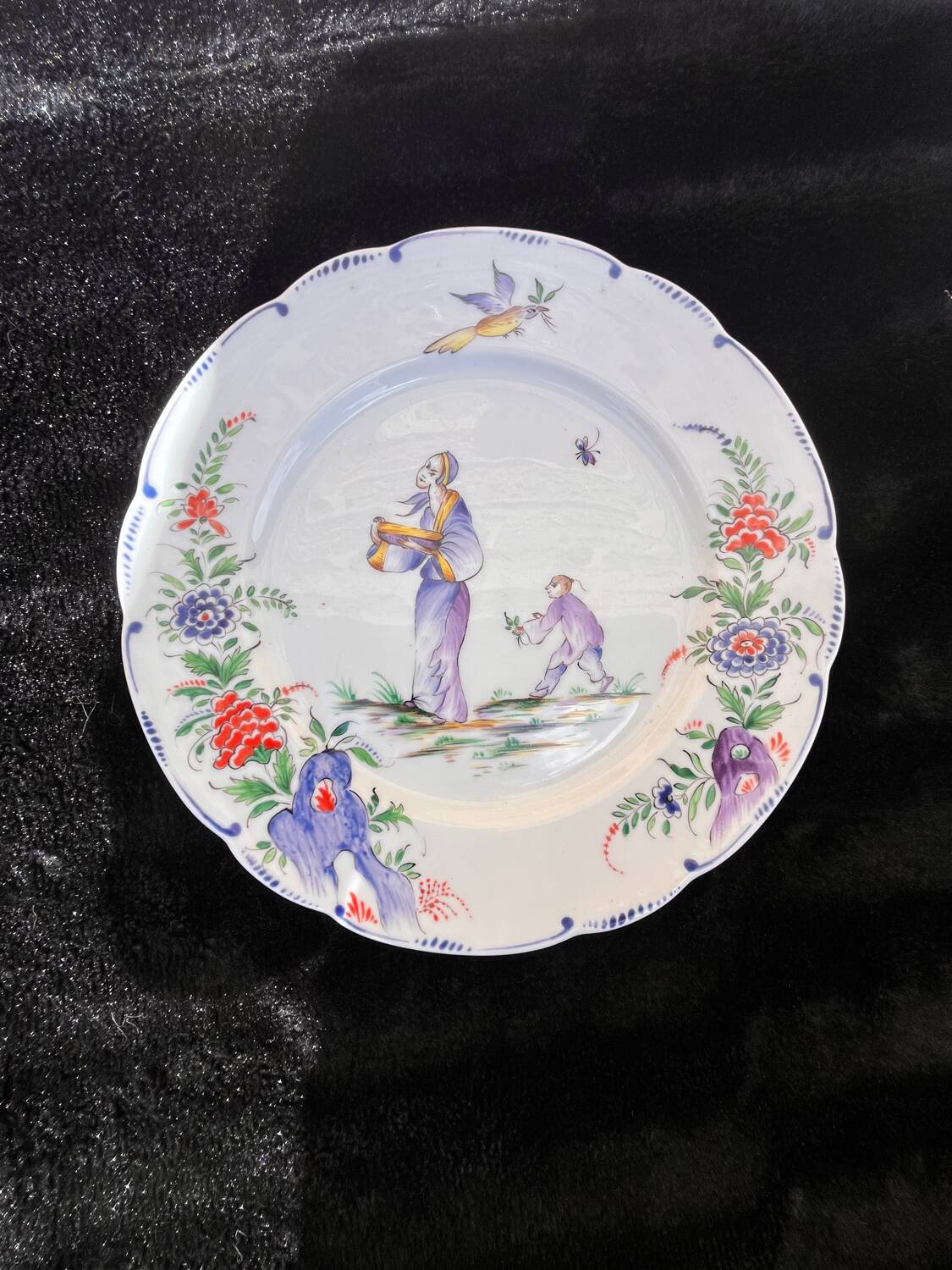 Decorative plate